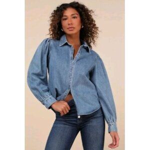 Lulus Notoriously Chic Medium Wash Blue Denim Button-Up Top Women's Medium NWT